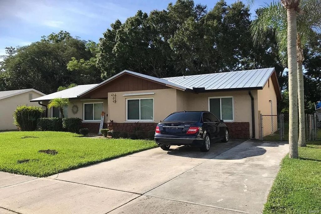 Photo of 3207 Jersey Court, Other Florida, FL 34947 (MLS # 391932)
