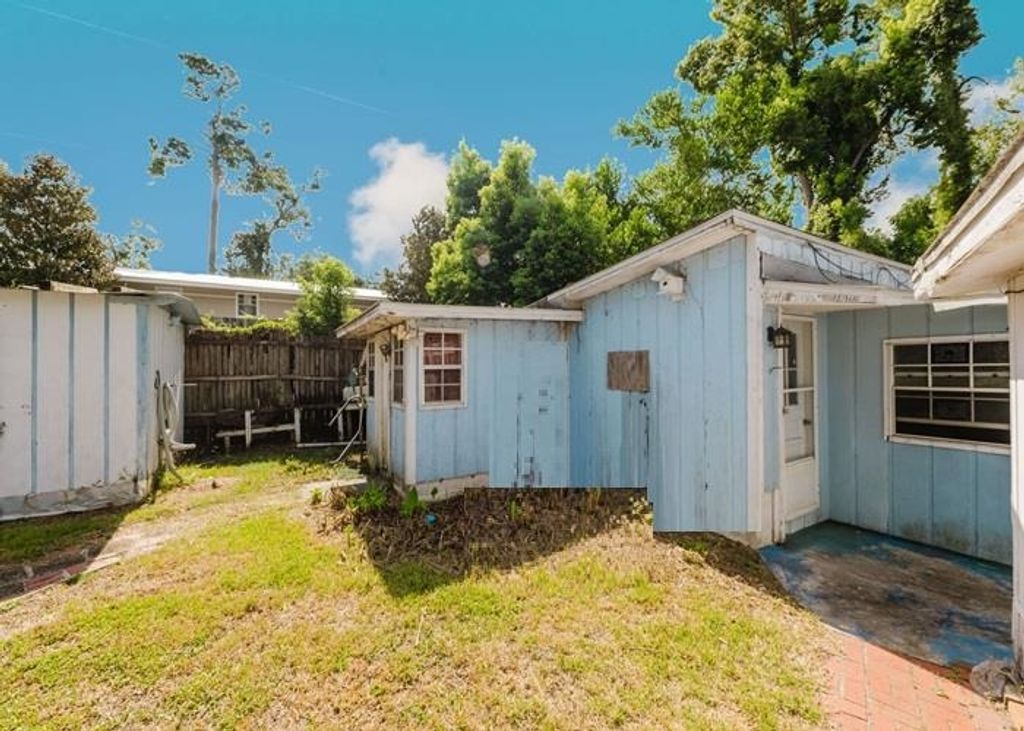 Photo of 2026 Desiree Court, Tallahassee, FL 32304 (MLS # 385326)