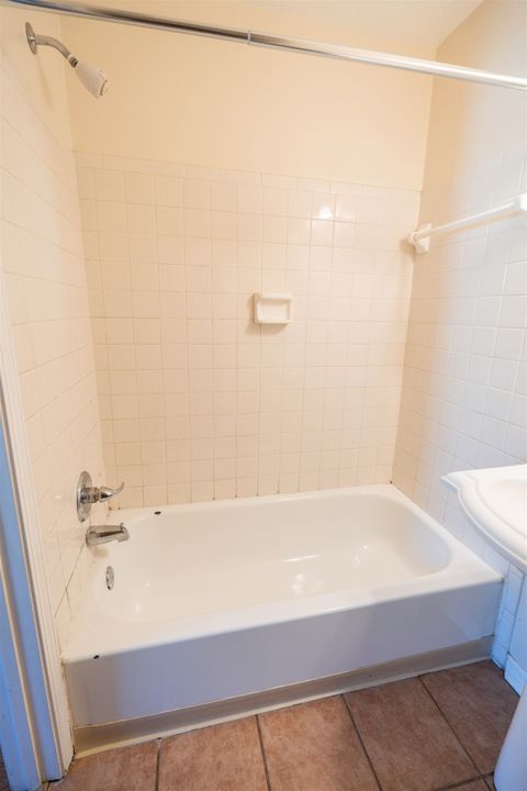 Tiny photo for 1335 Airport Drive #G07, Tallahassee, FL 32304 (MLS # 392850)