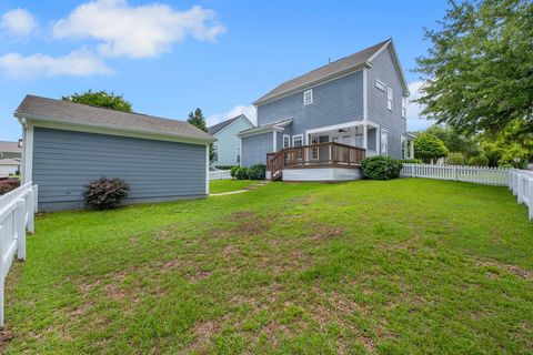 Tiny photo for 3653 Esplanade Way, Tallahassee, FL 32311 (MLS # 399912)