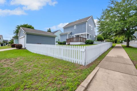 Tiny photo for 3653 Esplanade Way, Tallahassee, FL 32311 (MLS # 399912)