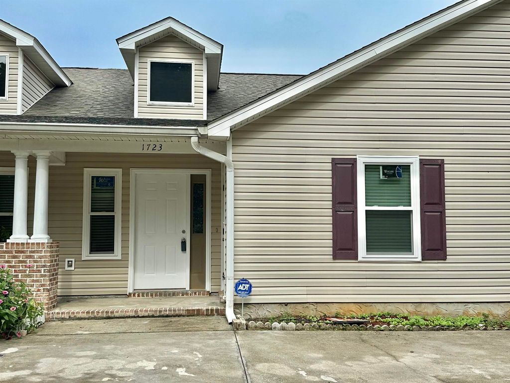 Photo of 1723 QUAZAR Road, Tallahassee, FL 32311 (MLS # 389702)