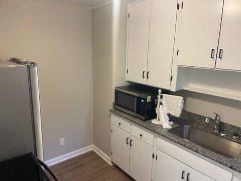 Tiny photo for 1402 W Tharpe Street St, Tallahassee, FL 32303 (MLS # 392316)