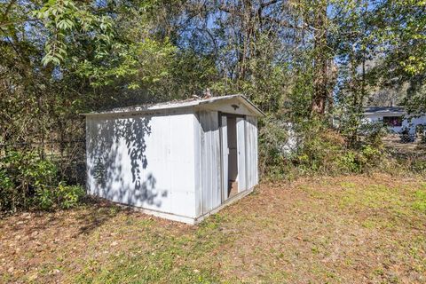Tiny photo for 1402 W Tharpe Street St, Tallahassee, FL 32303 (MLS # 392316)