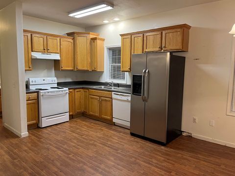 Tiny photo for 2414 Ramblewood Court #B, Tallahassee, FL 32303 (MLS # 387132)