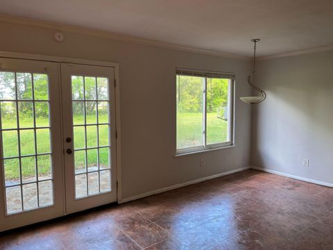 Tiny photo for 2414 Ramblewood Court #B, Tallahassee, FL 32303 (MLS # 387132)