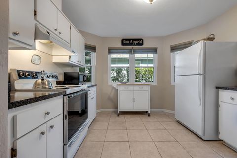 Tiny photo for 2613 Nantucket Lane, Tallahassee, FL 32309 (MLS # 393053)