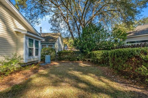 Tiny photo for 2613 Nantucket Lane, Tallahassee, FL 32309 (MLS # 393053)