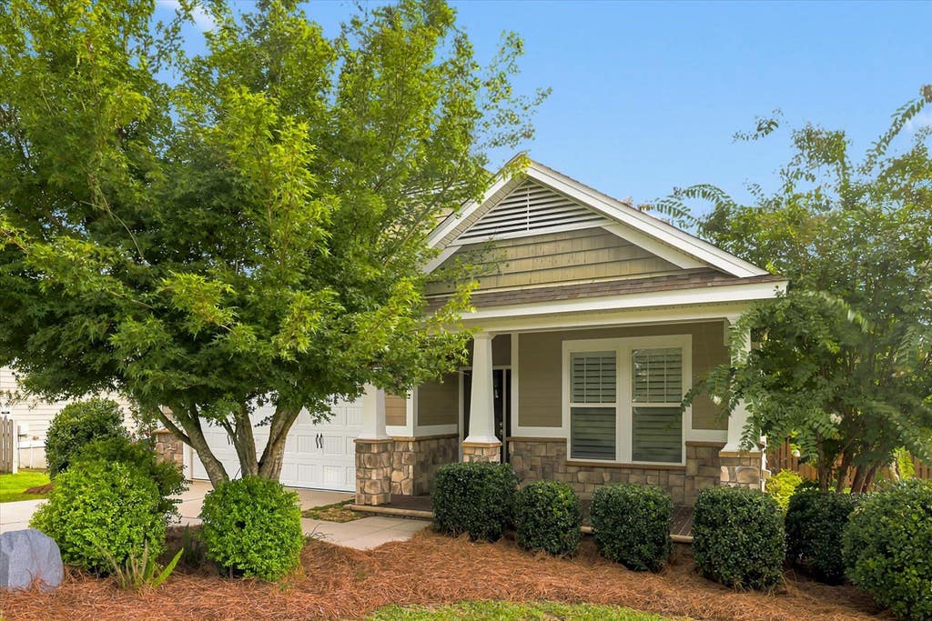 Photo of 5625 Ringold Lane, Tallahassee, FL 32312 (MLS # 402233)