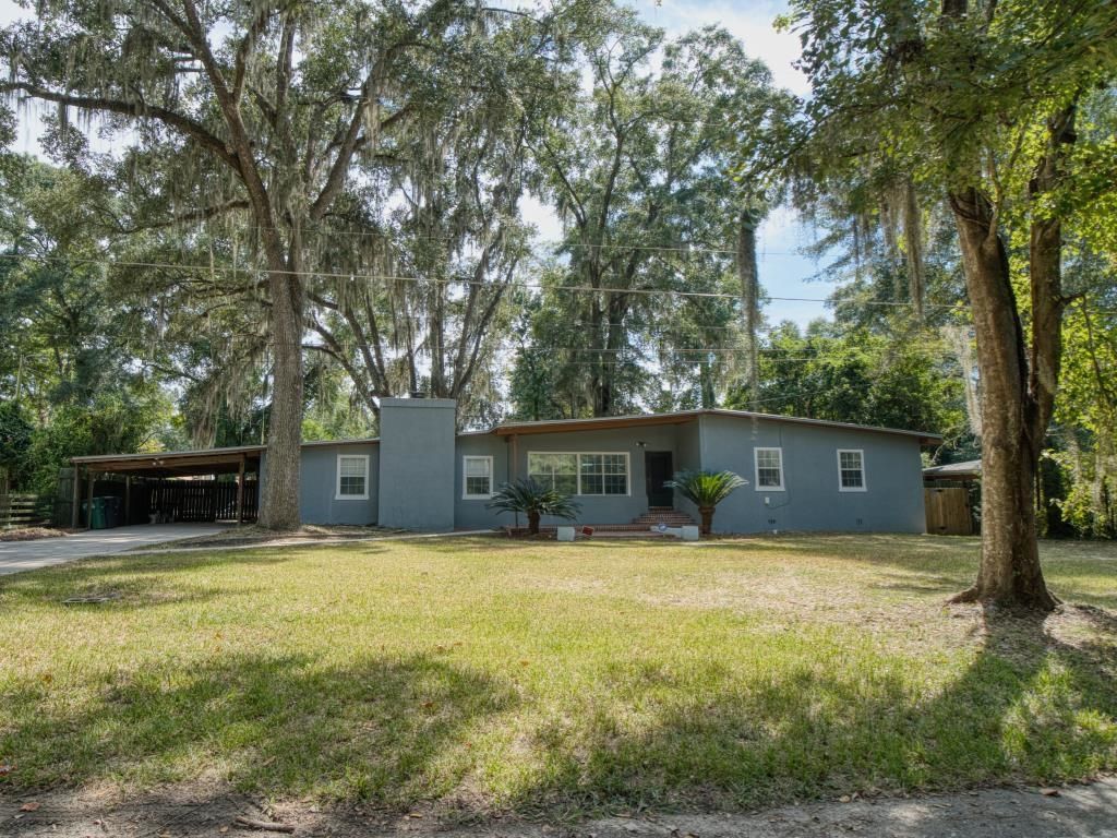 Photo of 2103 Wakefield Lane, Tallahassee, FL 32303 (MLS # 400165)