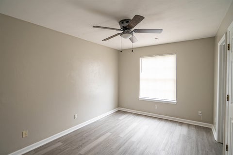 Tiny photo for 1318 Melvin Street, Tallahassee, FL 32301 (MLS # 402294)