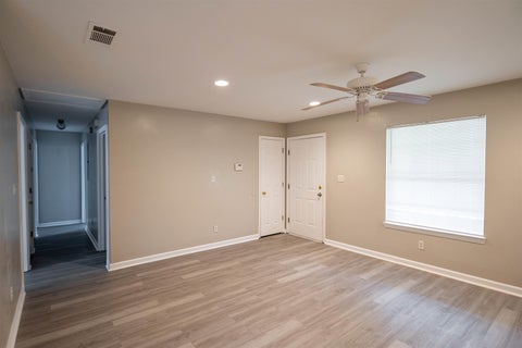 Tiny photo for 1318 Melvin Street, Tallahassee, FL 32301 (MLS # 402294)