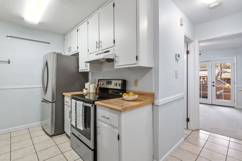 Tiny photo for 207 PARKBROOK Circle, Tallahassee, FL 32301 (MLS # 394285)