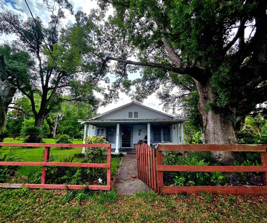 Photo of 1110 S WASHINGTON Street, Perry, FL 32348 (MLS # 401469)