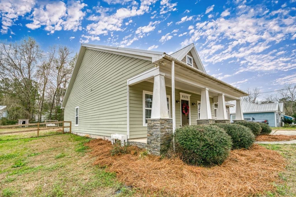 Photo of 9377 Settler Avenue, Tallahassee, FL 32309 (MLS # 400362)