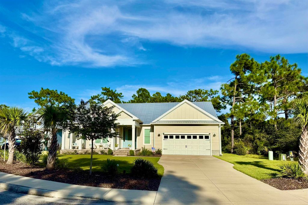 Photo of 332 ROYAL TERN Court, Carrabelle, FL 32322 (MLS # 394818)