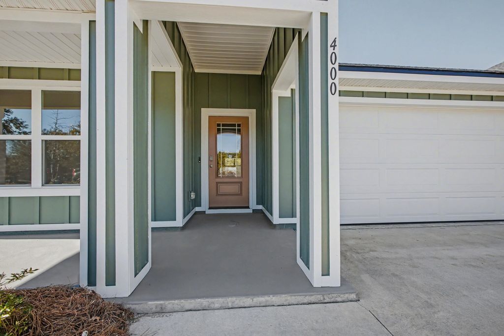 Photo of 4000 Cottage Farm Road, Tallahassee, FL 32311 (MLS # 395294)