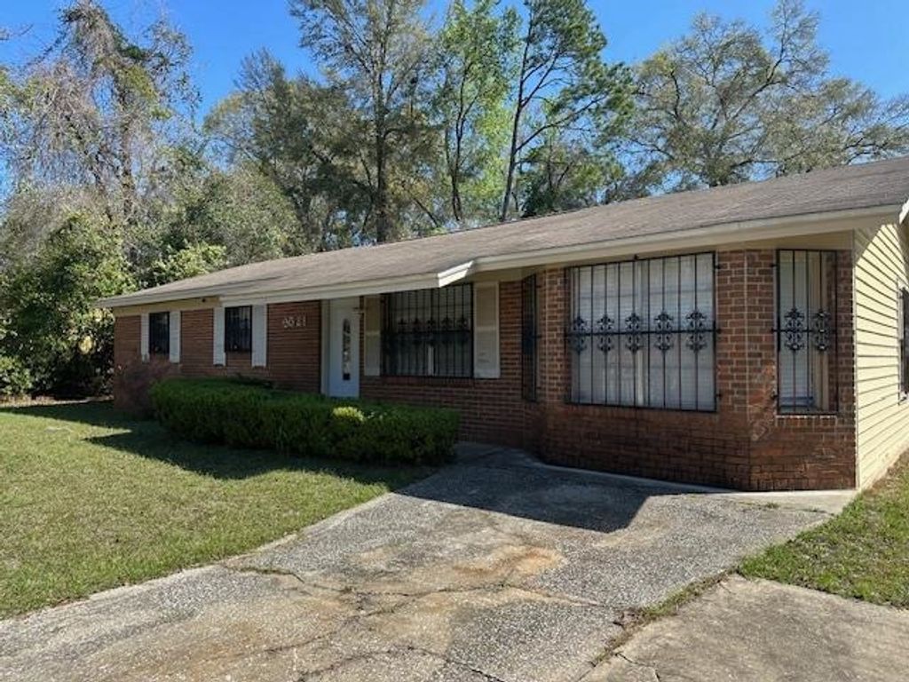 Photo of 3521 Larkway Street St, Tallahassee, FL 32305 (MLS # 397129)