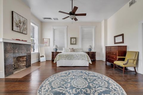 Tiny photo for 410 N Calhoun Street, Tallahassee, FL 32301 (MLS # 396033)