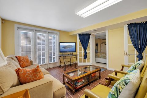 Tiny photo for 410 N Calhoun Street, Tallahassee, FL 32301 (MLS # 396033)