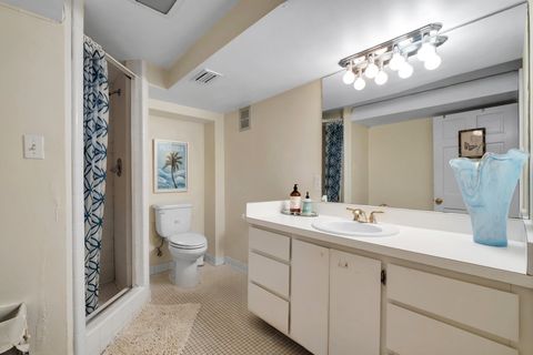 Tiny photo for 410 N Calhoun Street, Tallahassee, FL 32301 (MLS # 396033)