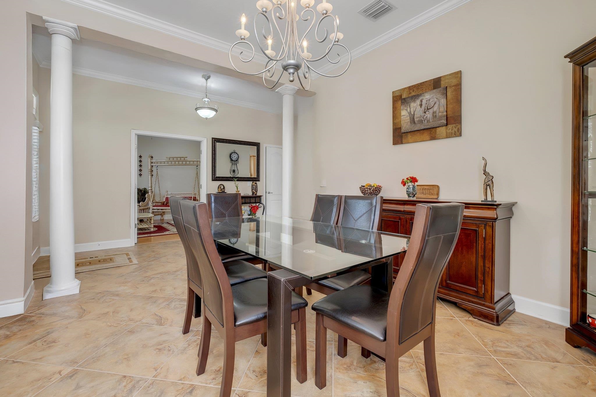 2462 Goldenrod Way