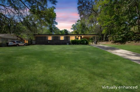 Photo of 2406 Tupelo Terrace, Tallahassee, FL 32303 (MLS # 397526)