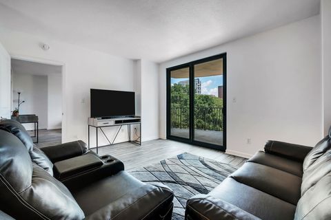 Tiny photo for 300 S Duval Street #602, Tallahassee, FL 32301 (MLS # 399485)