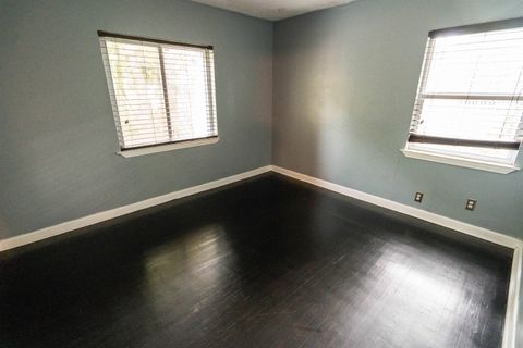 Tiny photo for 216 Edwards Street, Tallahassee, FL 32304 (MLS # 399599)