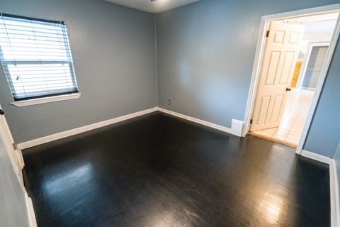 Tiny photo for 216 Edwards Street, Tallahassee, FL 32304 (MLS # 399599)