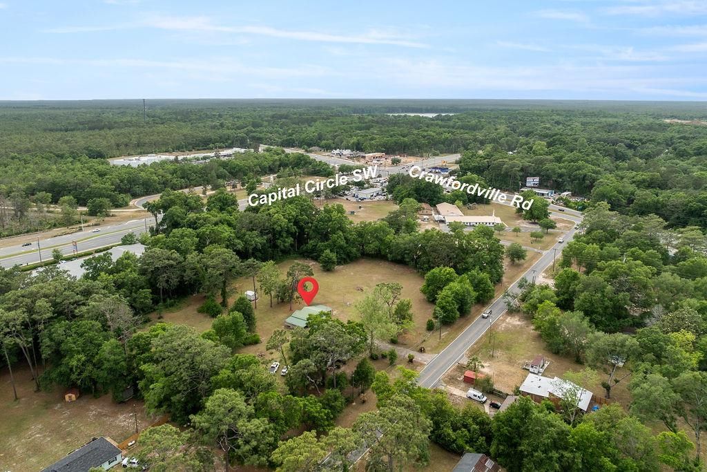 Photo of 427 Crossway Road, Tallahassee, FL 32305 (MLS # 390079)