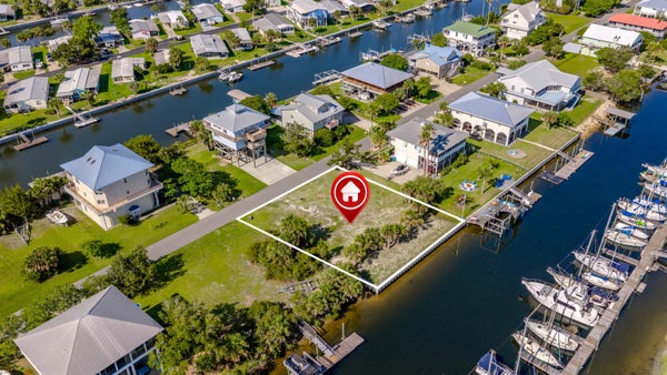 ROYSTER DR, CRAWFORDVILLE, FL 32327 - Image 58b353ad5d23dcf51cf5a3eb3b76d67f/2769769010