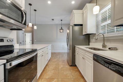 Tiny photo for 7000 QUAIL COMMON Drive, Tallahassee, FL 32312 (MLS # 401096)