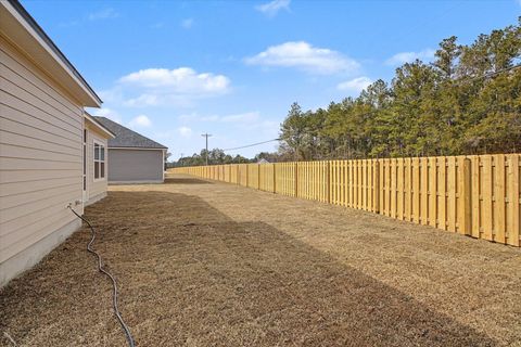 Tiny photo for 128 Divine Loop, Crawfordville, FL 32327 (MLS # 397817)