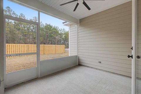 Tiny photo for 128 Divine Loop, Crawfordville, FL 32327 (MLS # 397817)