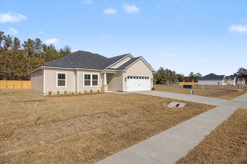 Tiny photo for 128 Divine Loop, Crawfordville, FL 32327 (MLS # 397817)