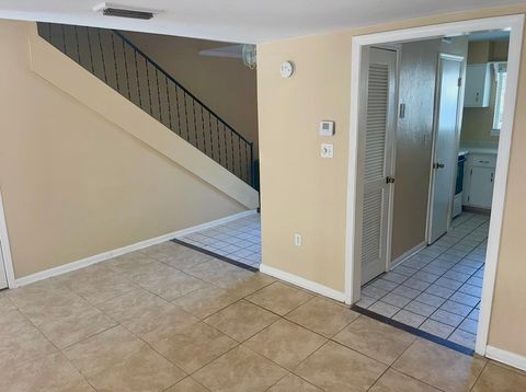 Tiny photo for 2949 Shamrock St N #3 St, Tallahassee, FL 32309 (MLS # 397033)