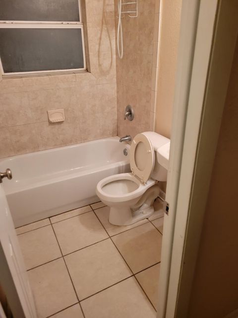 Tiny photo for 1505 Hudson Street #4, Tallahassee, FL 32301 (MLS # 396550)