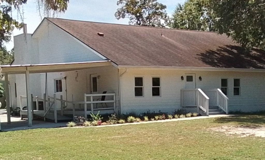 Photo of 3657 Coastal Highway, Crawfordville, FL 32327 (MLS # 392170)