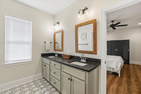Tiny photo for 2655 Bending Way, Tallahassee, FL 32308 (MLS # 399149)