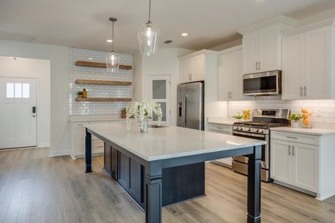 Tiny photo for 2496 MOUNT VERNON LANE Ln, Tallahassee, FL 32311 (MLS # 394298)