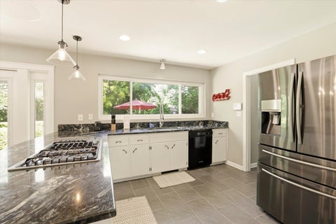 Tiny photo for 1312 Dillard Street, Tallahassee, FL 32308 (MLS # 402710)