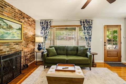 Tiny photo for 1312 Dillard Street, Tallahassee, FL 32308 (MLS # 402710)