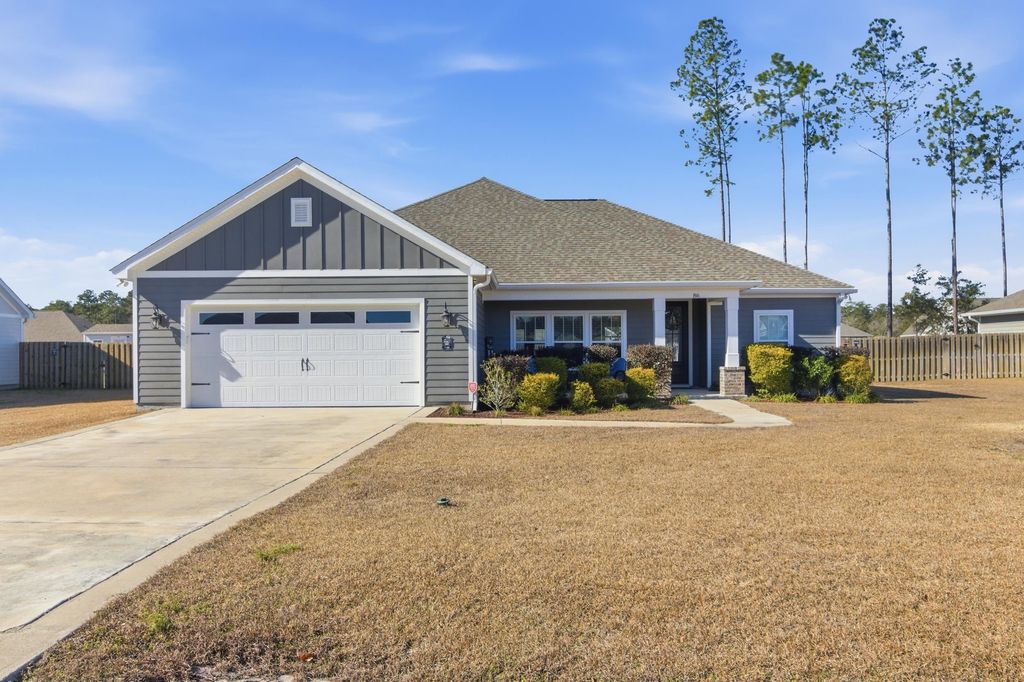 Photo of 86 Manchester Drive, Crawfordville, FL 32327 (MLS # 395751)