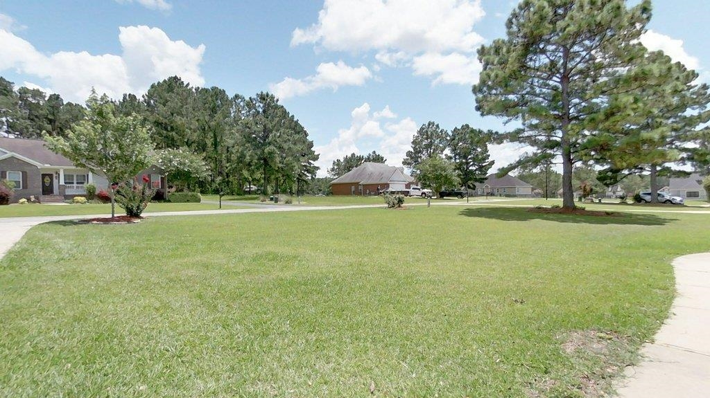 107 Andee Way