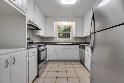 Tiny photo for 2809 Glennis Court, Tallahassee, FL 32303 (MLS # 393904)