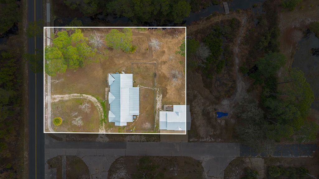 Photo of 1105 Gray Avenue, Carrabelle, FL 32322 (MLS # 395468)