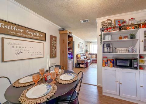 Tiny photo for 15356 SW Faircloth Road Road, Blountstown, FL 32424 (MLS # 399354)