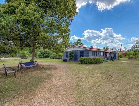 Tiny photo for 15356 SW Faircloth Road Road, Blountstown, FL 32424 (MLS # 399354)
