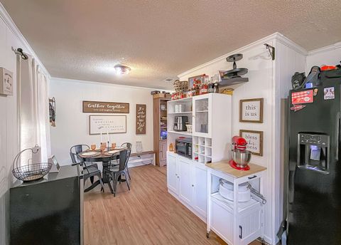 Tiny photo for 15356 SW Faircloth Road Road, Blountstown, FL 32424 (MLS # 399354)